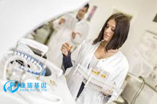 做亲子鉴定什么样本比较准确？